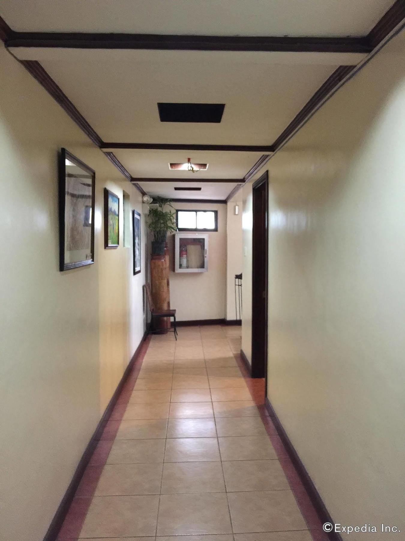 Darunday Manor Hotel Tagbilaran City Exterior photo